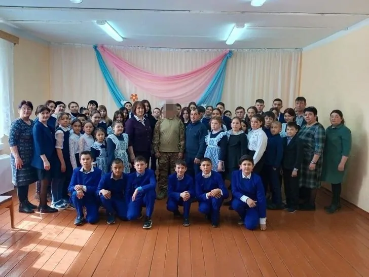 В Башкирии школьники встретились с участником СВО