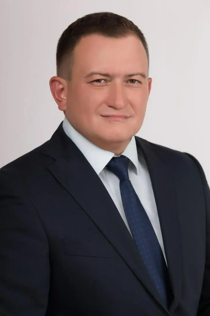 Экс-глава района Уфы Рустем Рахматуллин вновь возглавил АО САХ 