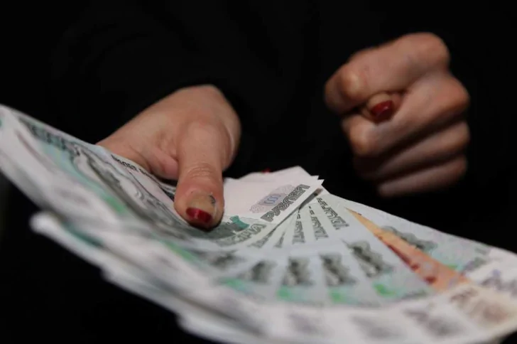 В Уфе молодой парень в один момент потерял больше миллиона рублей