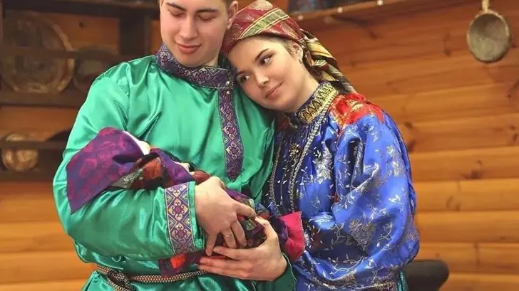 Супруги провели обряд наречения древнейшим именем для своей новорожденной дочери