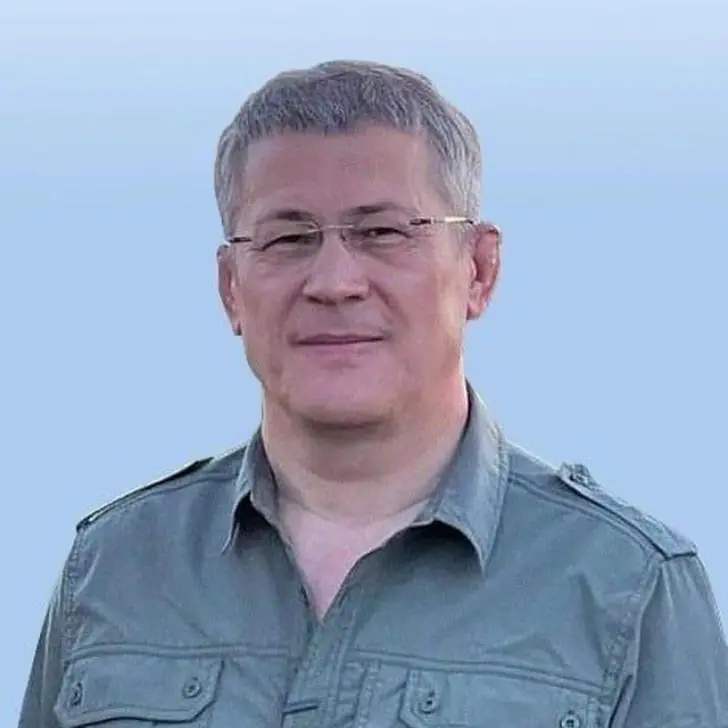 «Низкий поклон»: Радий Хабиров о подвигах жителей Башкирии в День Героев Отечества