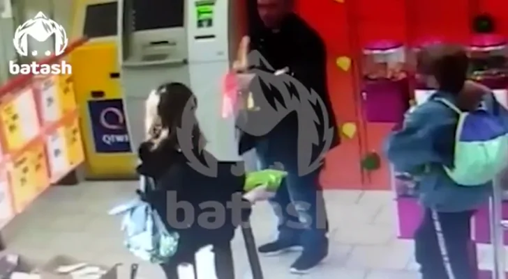 В Башкирии задержали мужчину, домогавшегося 12-летней девочки в магазине