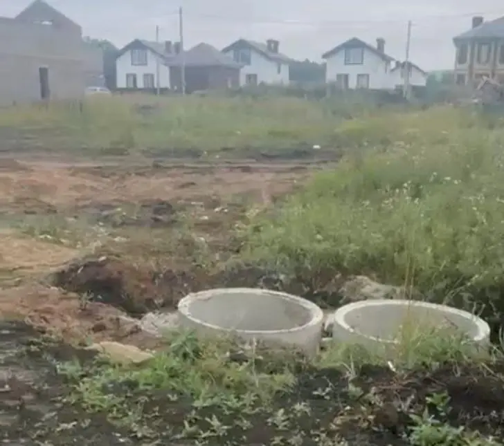 Литр в выгребную яму, и септик непристойно чист: не уксус и не сода