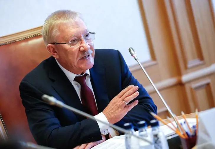 В России предложили изымать автомобили у покинувших страну граждан