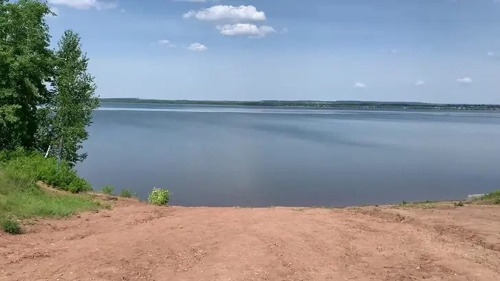 Пьяные драки с оружием, разбитые дороги и отсутствие спасателей: во что превратился «Кандры-куль». Репортаж