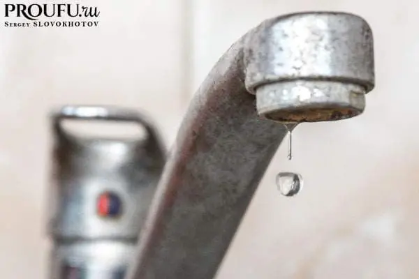 Как моются космонавты на МКС: есть ли душ в космосе