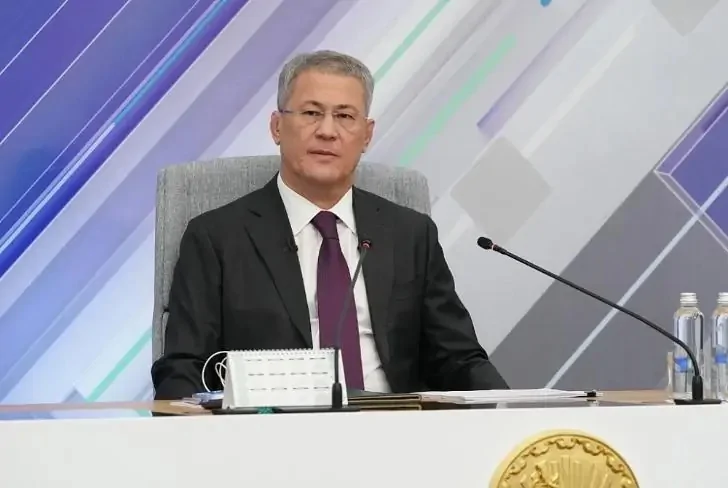 Просто запнулся: Хабиров в 1000 раз преувеличил объем выполненных чиновниками работ  