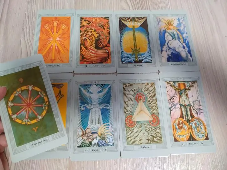 Финансовый поток откроется у Близнецов и Овнов, а у Рыб – тайные знания. Расклад Таро на 16-22 июня