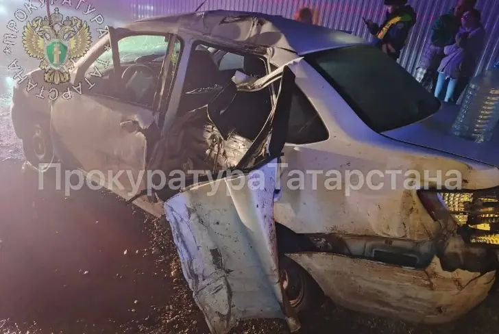 Смертельная поездка: 16−летний водитель на отцовской «Гранте» стал виновником гибели друга в Татарстане 