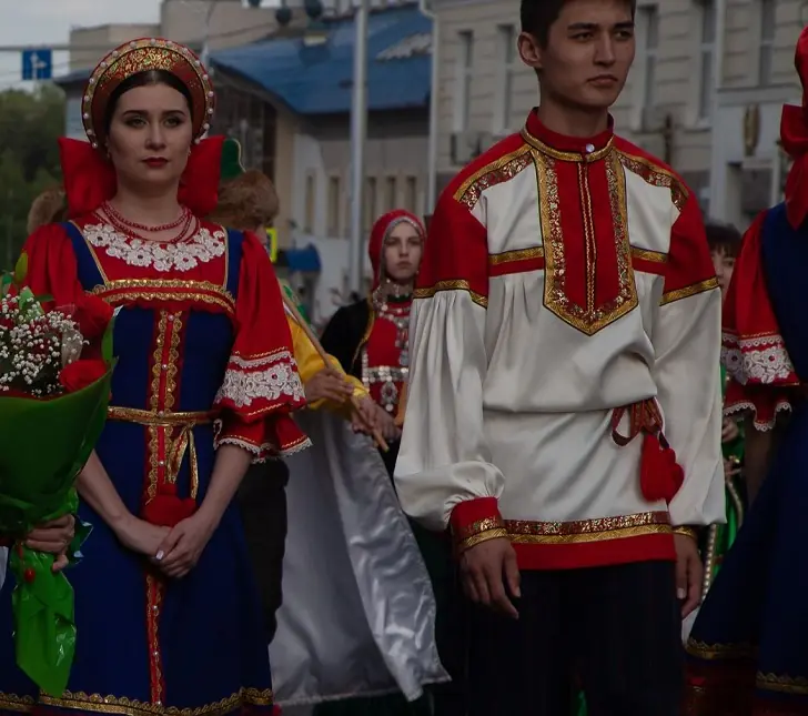 И пальцем не тронут: почему иностранцы боятся обижать русских красавиц