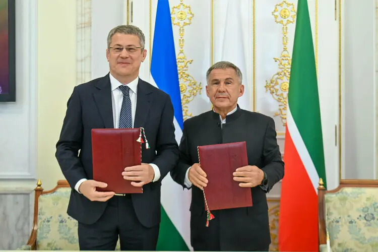 У Хабирова упала репутация среди других губернаторов – у Минниханова дела чуть лучше