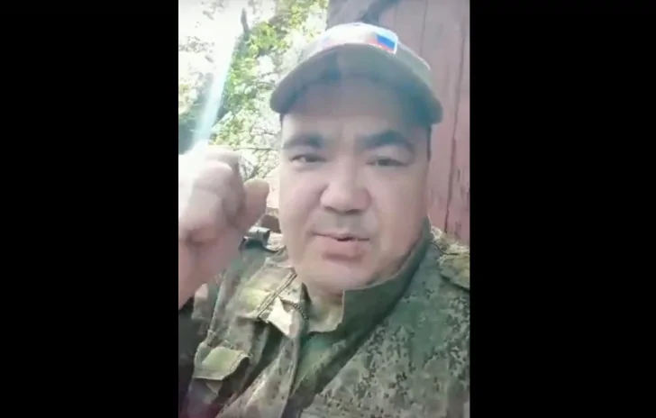 Доброволец из Башкирии записал видеообращение, где попросил администрацию выслать машину на СВО