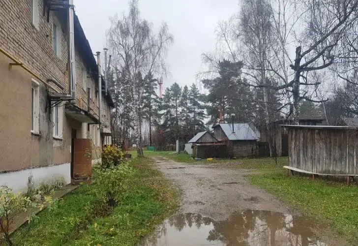 В глубинке Башкирии обнаружили особенную деревню: живут как в Восточной Европе XIX века, а по вечерам гадают на старинных зеркалах