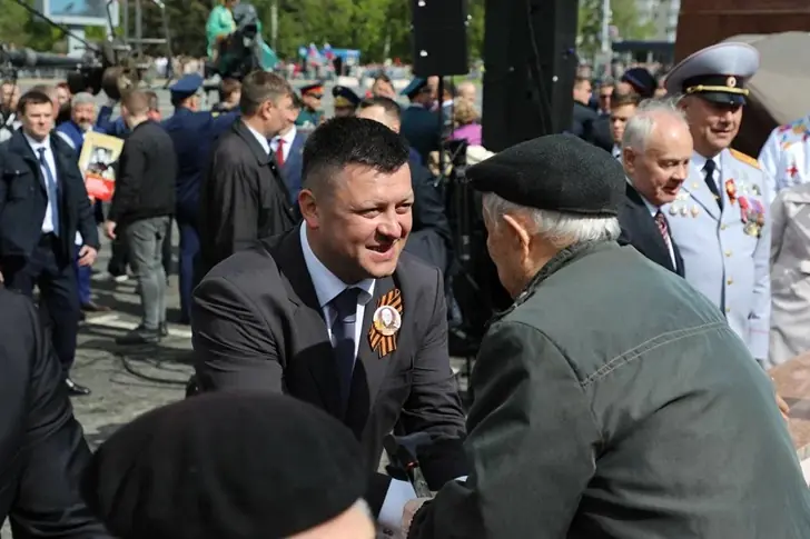 Ветеранам ВОВ подарят открытку от задержанного мэра Уфы Ратмира Мавлиева