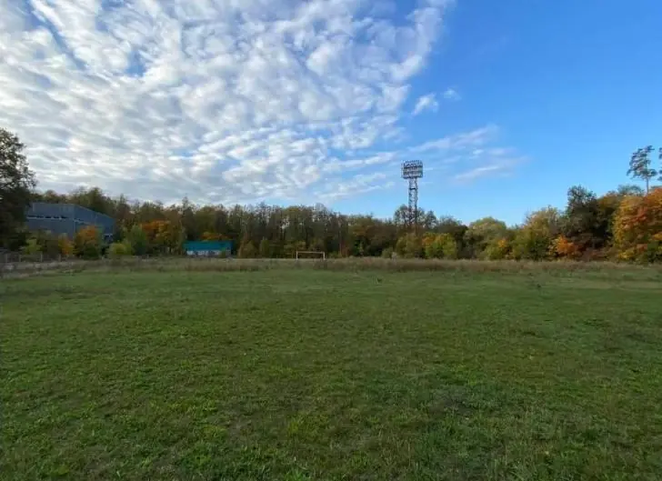 В Уфе сносят легендарный стадион, чтобы построить многоэтажку 