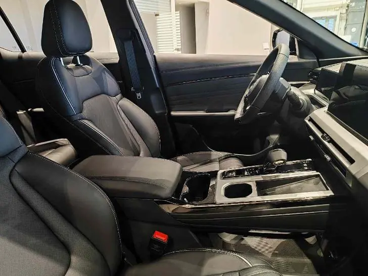 Россияне массово отказываются от китайских авто: известна причина