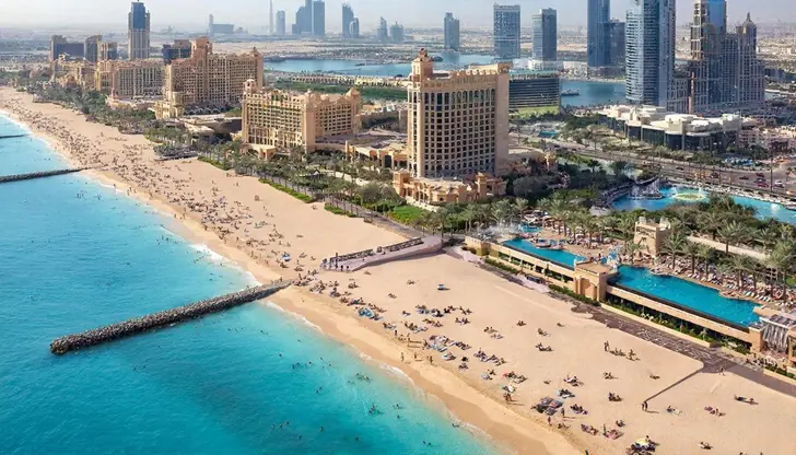 После Нового года в России рухнули цены на туры в Эмираты