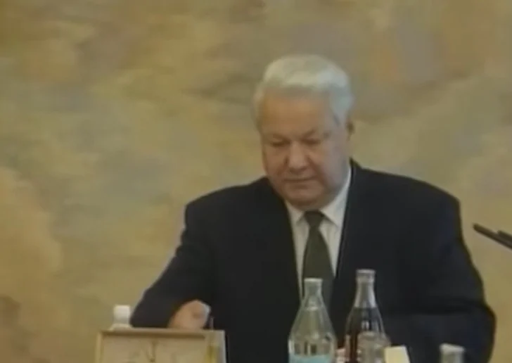 Родословная Ельцина: какую тайну скрывают корни первого Президента России