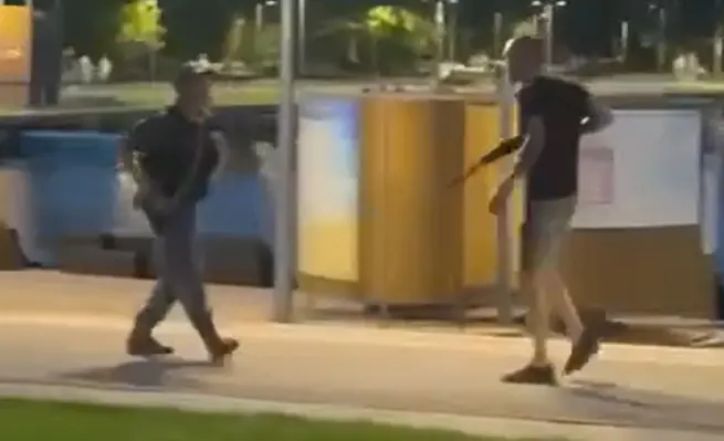 В Белебее мужчина с макетом автомата угрожал Росгвардии, а потом скрылся на машине – правда недалеко