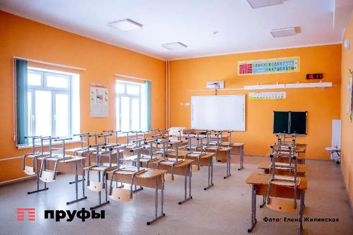 «Замены нет»: в Башкирии учителя старше 60 не могут уйти на пенсию из-за нехватки кадров