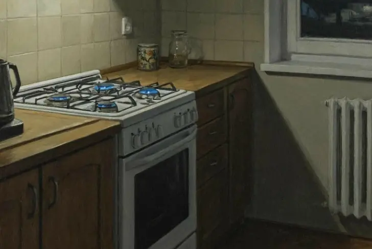 Почему в сталинке тепло в одной футболке, а в новостройке − нет? Секрет советских строителей