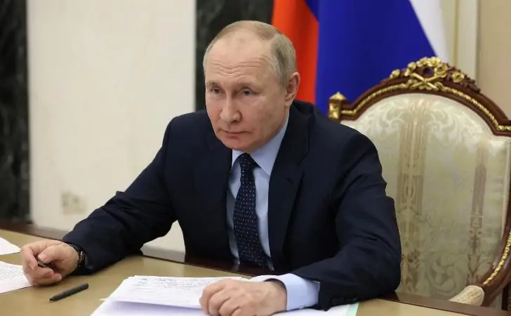 «Сейчас не 37-й год»: Путин – о задержаниях режиссера и социолога