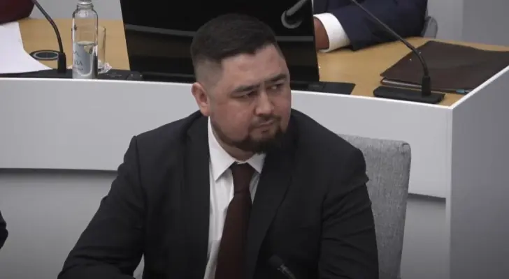Хабирову нужно срочно поднять рейтинг? Политолог о рокировке в администрации главы Башкирии