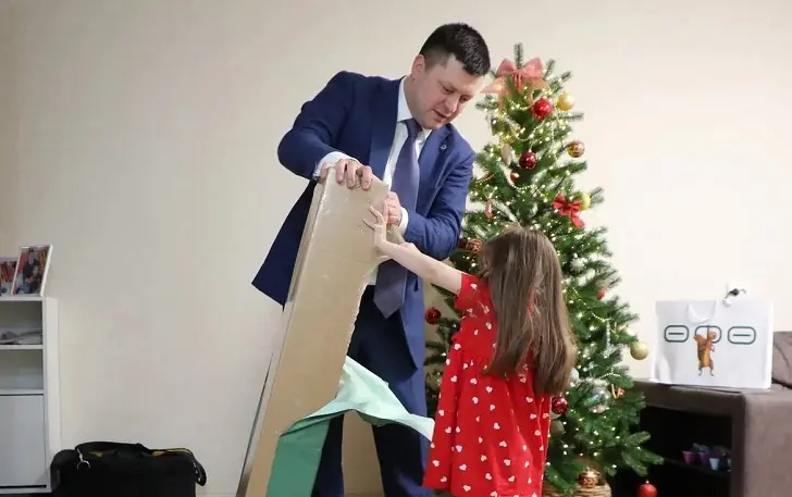 Мэр Уфы исполнил мечту маленькой девочки