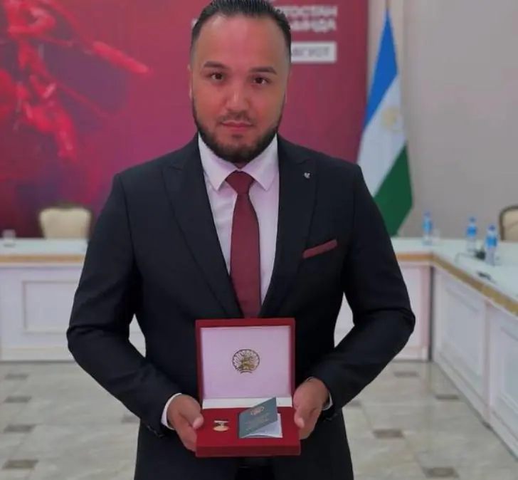 «Принимаю!» ZAINETDIN удостоился высшей награды