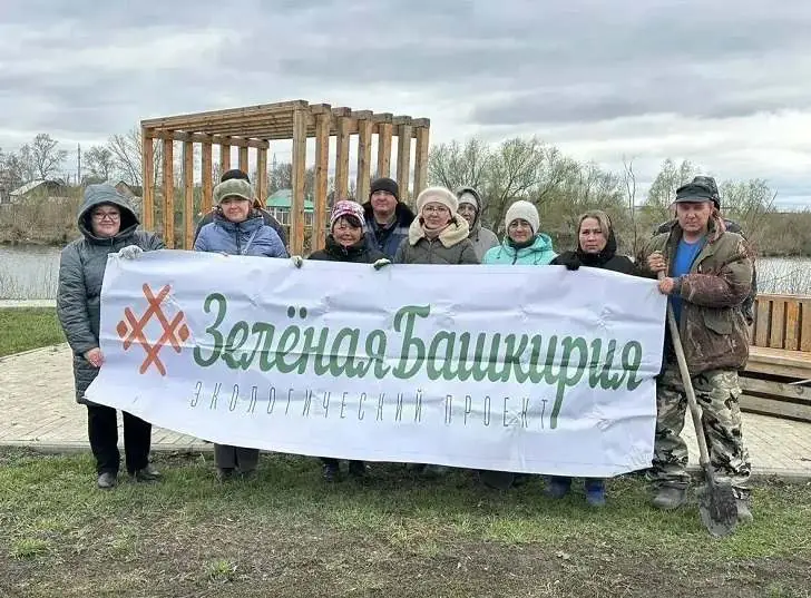 Хабиров и Мавлиев отчитались о «Зеленой Башкирии» – сколько деревьев посажено