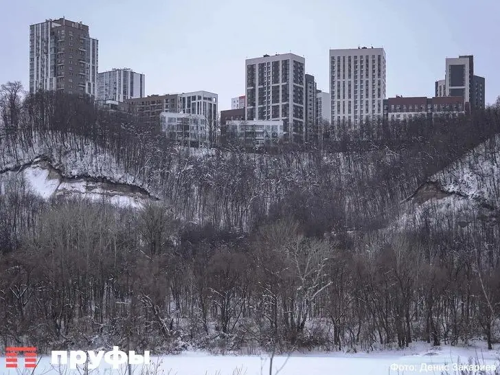Восточный выезд над головой, а жизнь как в XIX веке: фоторепортаж из деревни Дудкино под Уфой
