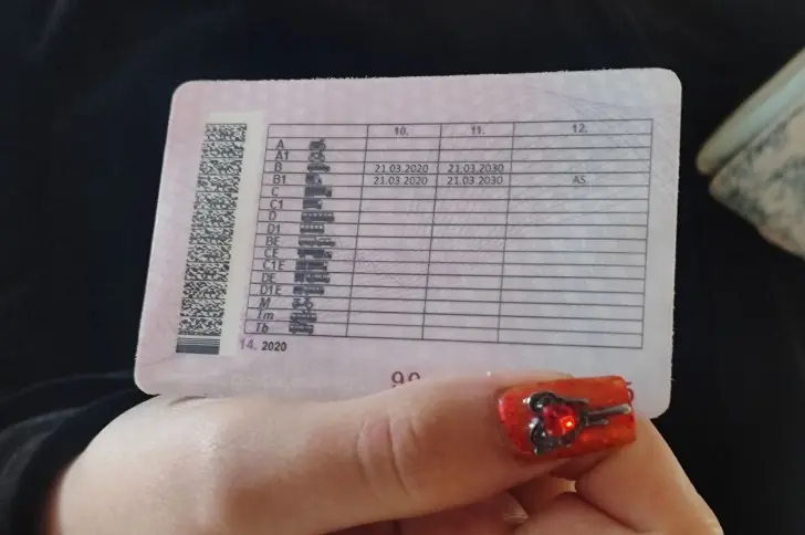 Кому аннулируют права в 2027 году − в зоне риска целая категория водителей 