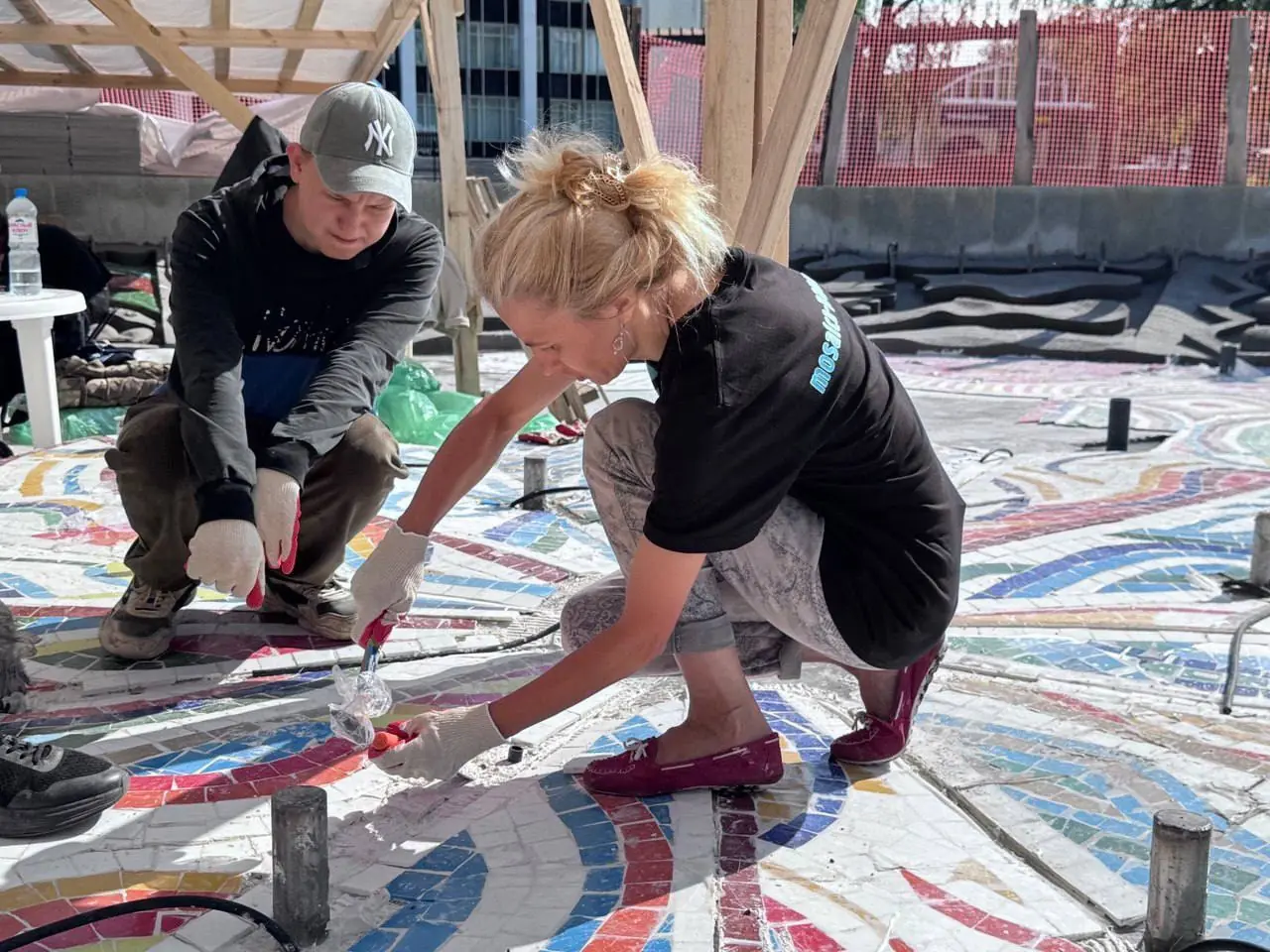 «Какая-то китайская подделка»: уфимцам не понравилась новая мозаика на фонтане в парке Нефтехимиков