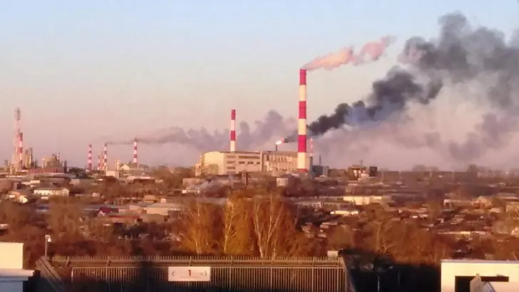 В воздухе Уфы обнаружили взрывоопасное вещество