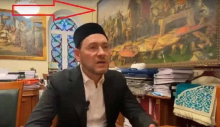 Скандал в ДУМ РФ: в кабинете зампреда организации обнаружили «русофобную» картину