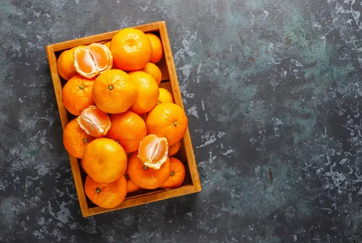  Каждый декабрь езжу в Абхазию за мандаринами. Сколько на этом можно заработать