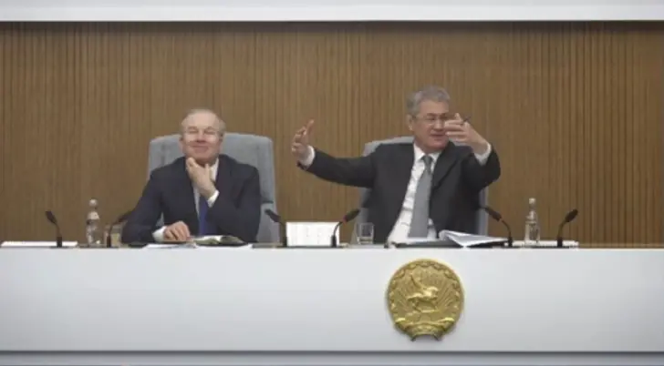 «Нужно мнение жителей»: Радий Хабиров о реставрации памятника Салавату Юлаеву