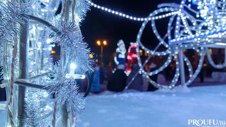 Южный ветер, мутная луна, первый гость: как читать знаки Старого Нового года. И почему мы празднуем то, что уже отпраздновали?