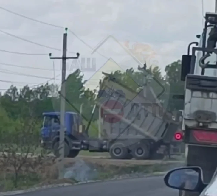 В Башкирии водителя грузовика насмерть ударило током