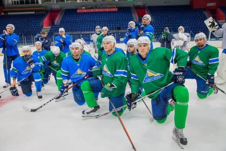«Салават Юлаев» начнет у себя дома «зеленое дерби»
