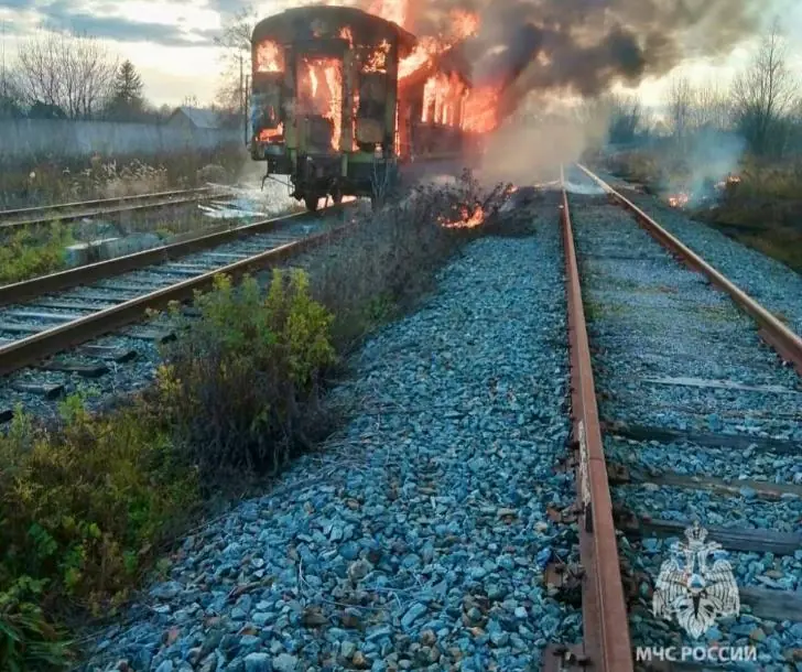 В Башкирии загорелся вагон: что известно о происшествии