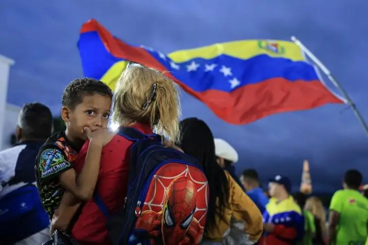 Вторжение США в Венесуэлу – сейчас: фото Мадуро с американскими спецназовцами, реакция России. Важное