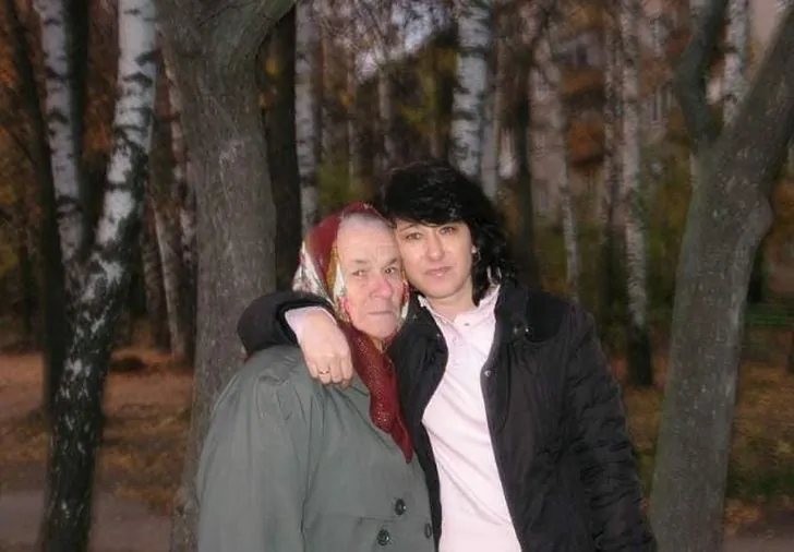 Пиарщица Хабирова опубликовала пост после 2 часов ночи и рассказала, почему пришла домой поздно