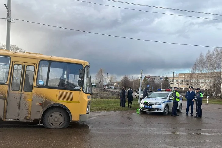 В Башкирии ждет суда водитель, сбивший на автобусе 12-летнюю девочку