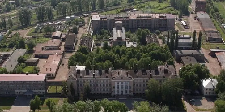 За долг в 23 млн рублей у института в Уфе отбирают землю кадастровой стоимостью 90 млн