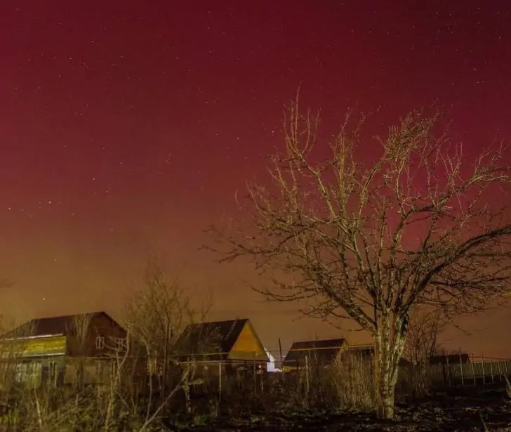 Ученые назвали магнитную бурю причиной появления полярного сияния в южных регионах России