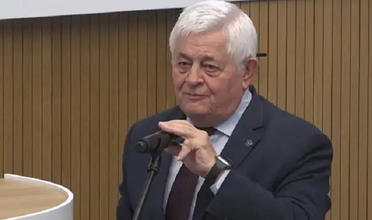 Публиковал пост за 3 часа до смерти: ушел из жизни экс-мэр Уфы и депутат Госдумы России Павел Качкаев