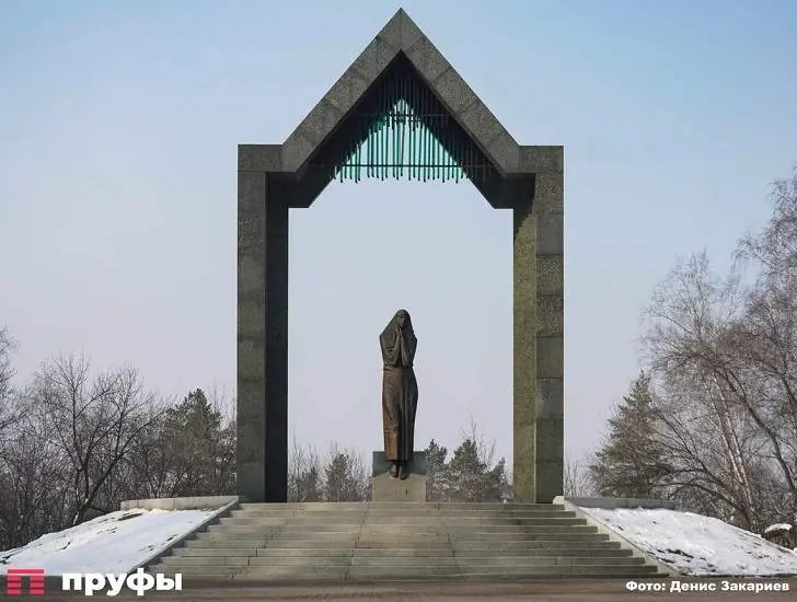 Черниковка не только дымит: архитектурные сокровища, которые мы нашли в промышленном районе. Фоторепортаж