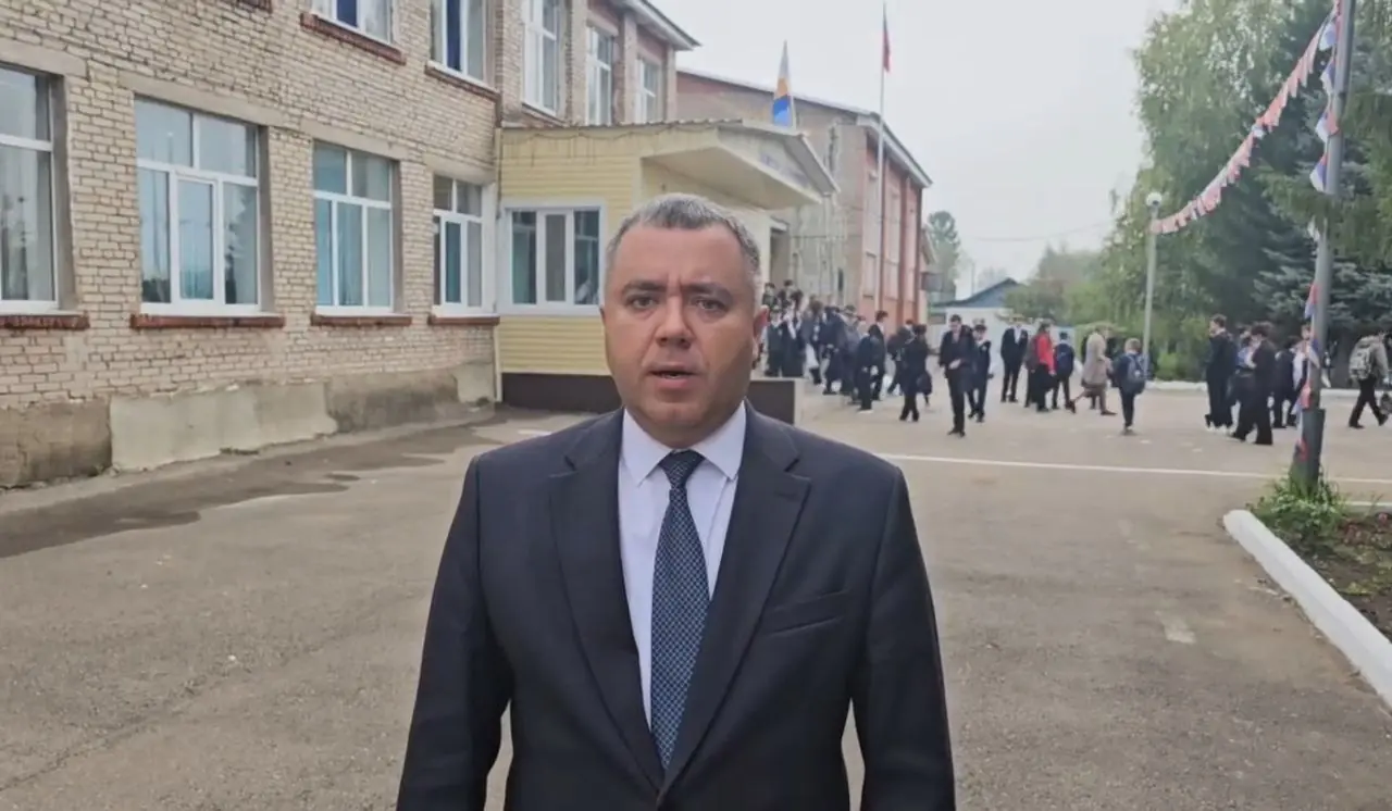 «Произошел вопиющий случай»: глава Кушнаренковского рассказал подробности атаки 9-классника с ножом на одноклассника