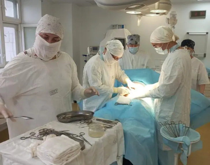 Роженице в Башкирии провели «кесарево» и удалили аппендикс одновременно